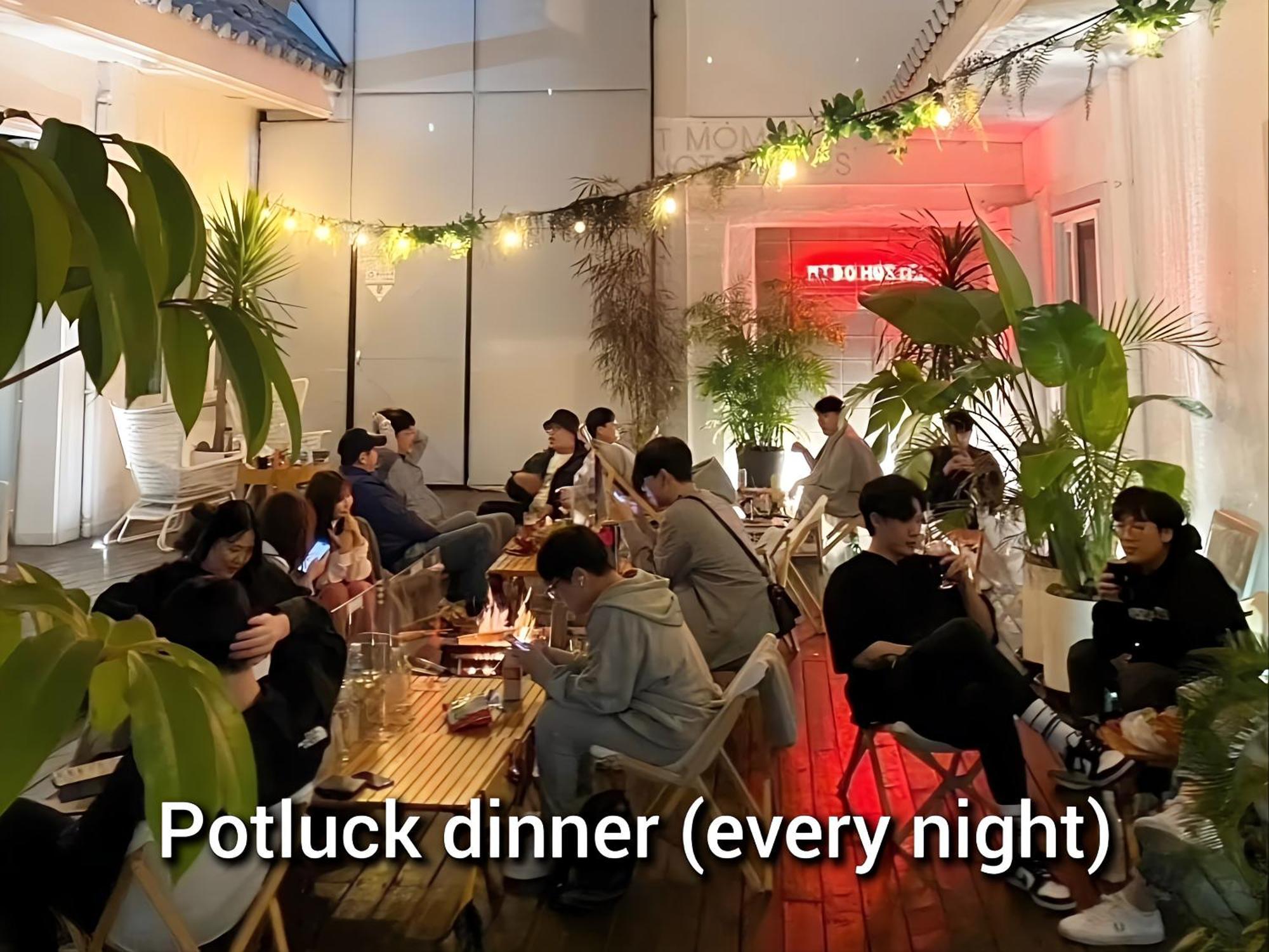 Mido Hostel Seogwipo Eksteriør bilde