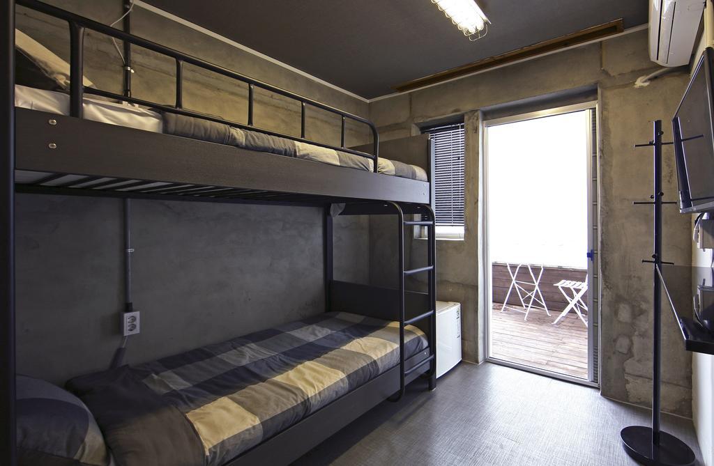 Mido Hostel Seogwipo Rom bilde
