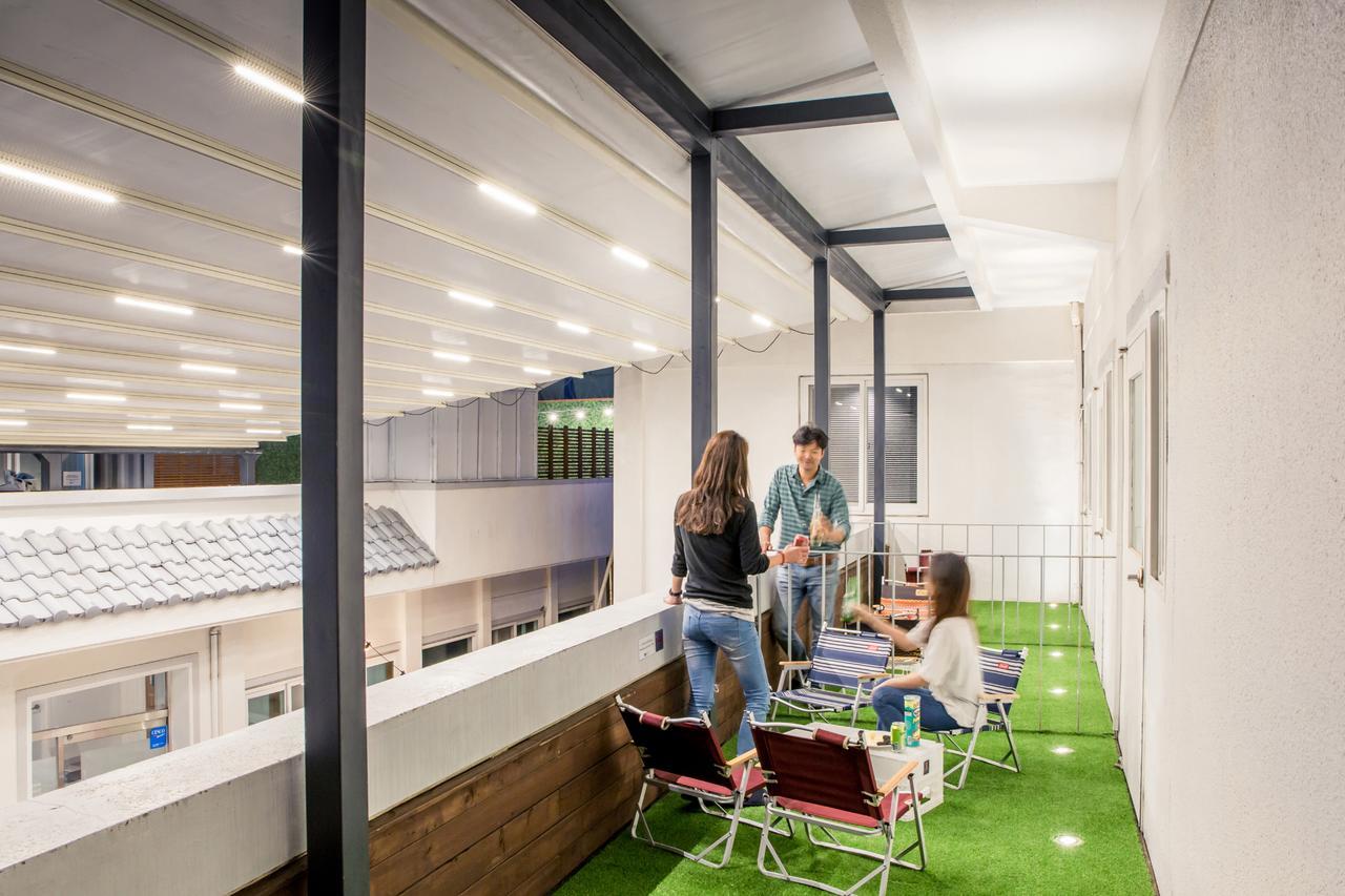 Mido Hostel Seogwipo Eksteriør bilde