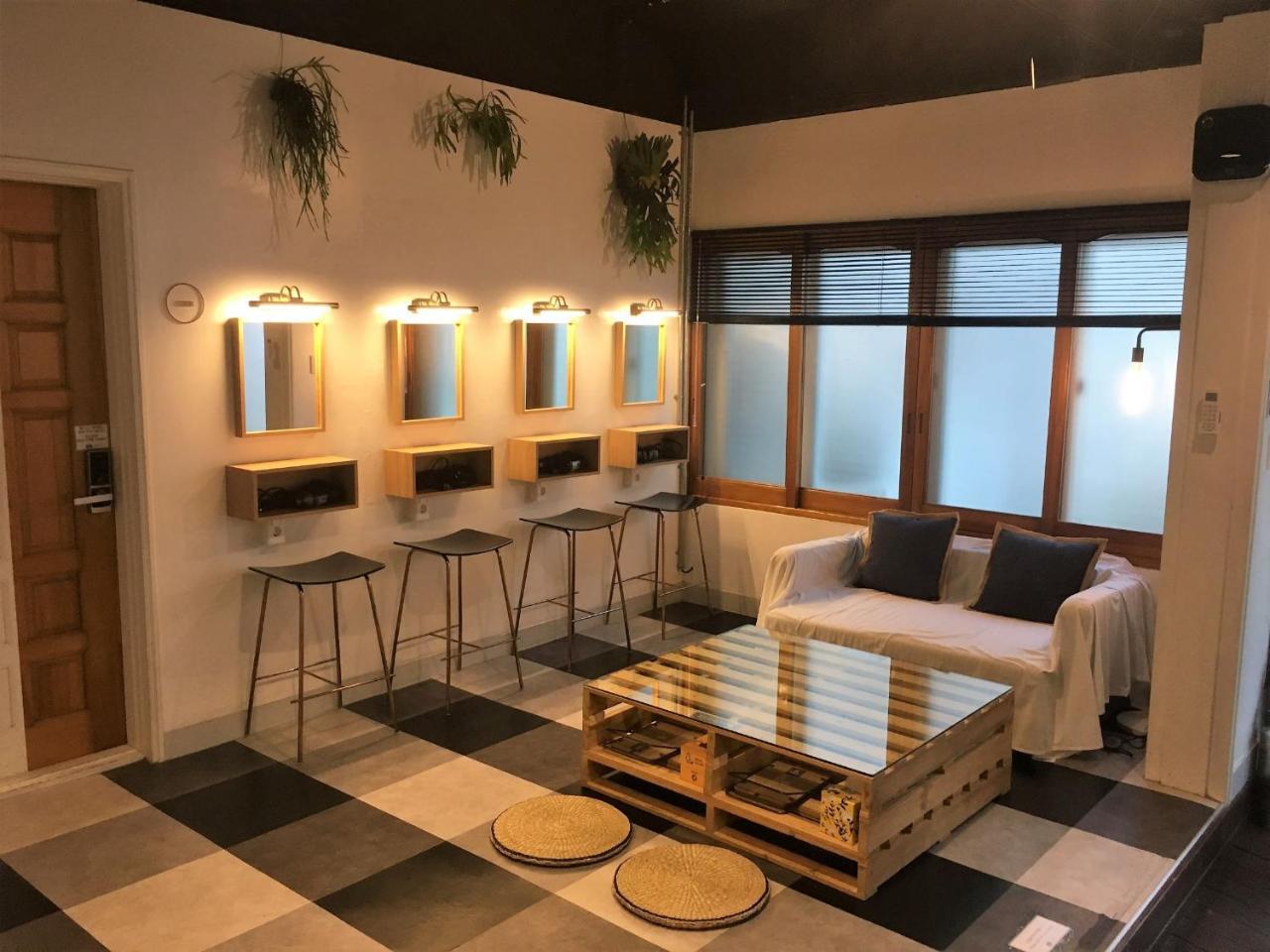 Mido Hostel Seogwipo Eksteriør bilde